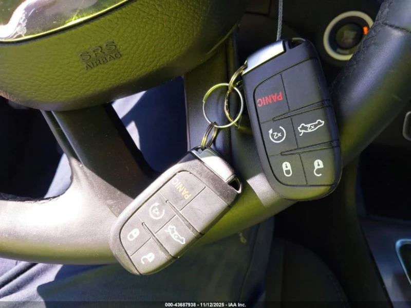 Dodge Charger 3.6L V-6 DOHC, VVT, 292HP Rear Wheel Drive, снимка 3 - Автомобили и джипове - 53024310