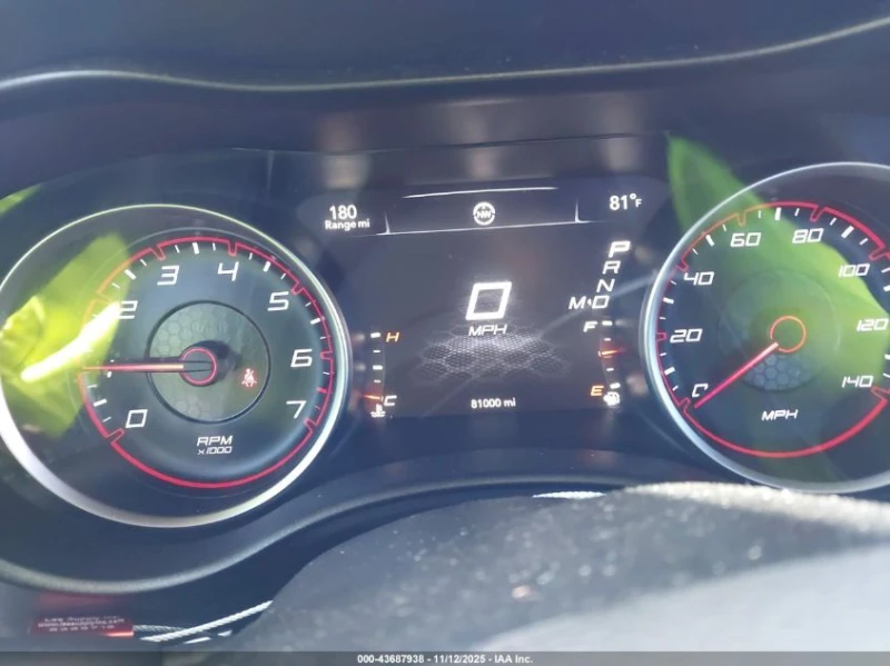 Dodge Charger 3.6L V-6 DOHC, VVT, 292HP Rear Wheel Drive, снимка 12 - Автомобили и джипове - 53024310