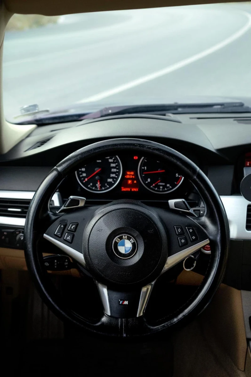 BMW 530 Bmw 530 Facelift 235 к.с SAT, снимка 5 - Автомобили и джипове - 53249518