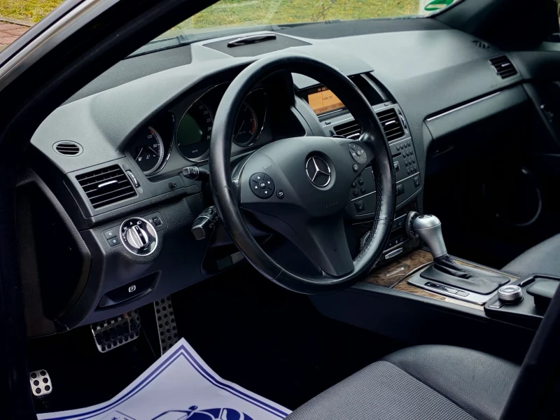 Mercedes-Benz C 220 2.2CDI(170)* ///AMG-LINE* АВТОМАТИК* НОВ ВНОС* , снимка 12 - Автомобили и джипове - 53301537