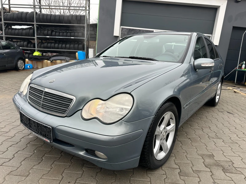Mercedes-Benz C 180 kompressor 143к.с