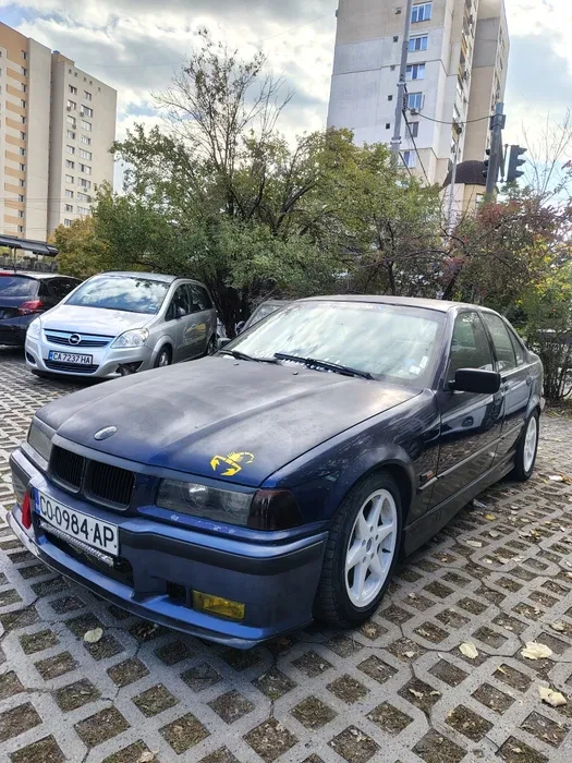 BMW 316 1600, снимка 10 - Автомобили и джипове - 47825795