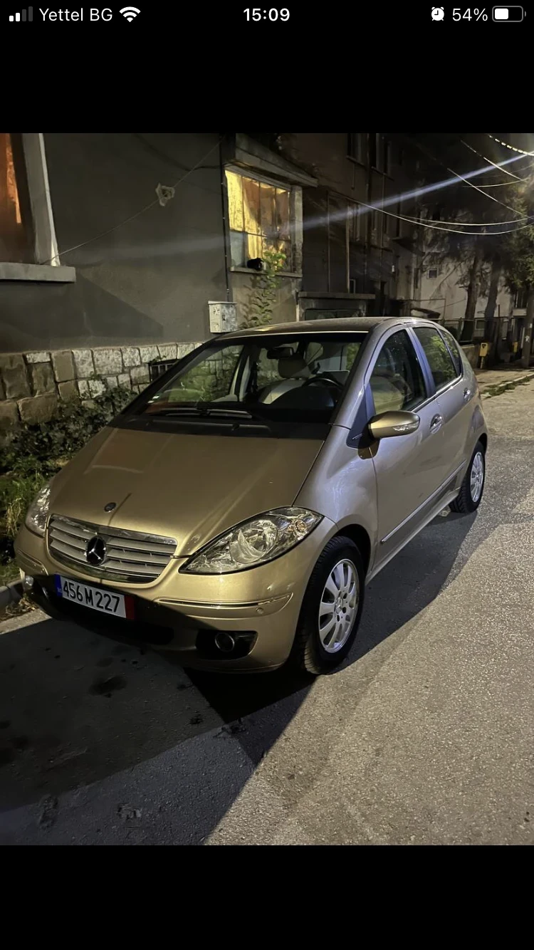 Mercedes-Benz A 180 avtomat, снимка 1 - Автомобили и джипове - 48351866