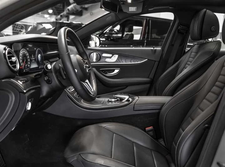 Mercedes-Benz E 450 E 450| AMG PKG| INTELLIGENT DRIVE| TECH PKG| 360CA, снимка 8 - Автомобили и джипове - 53950107