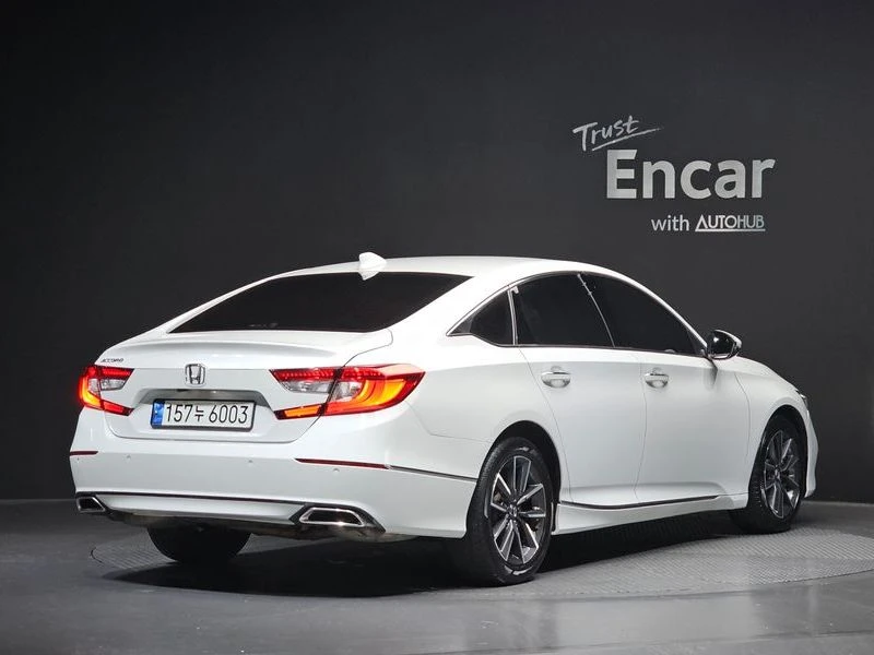 Honda Accord 1.5 Automatic, снимка 2 - Автомобили и джипове - 55905887