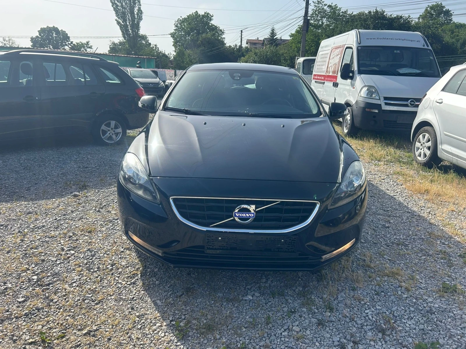 Volvo V40 1.6d - изображение 2