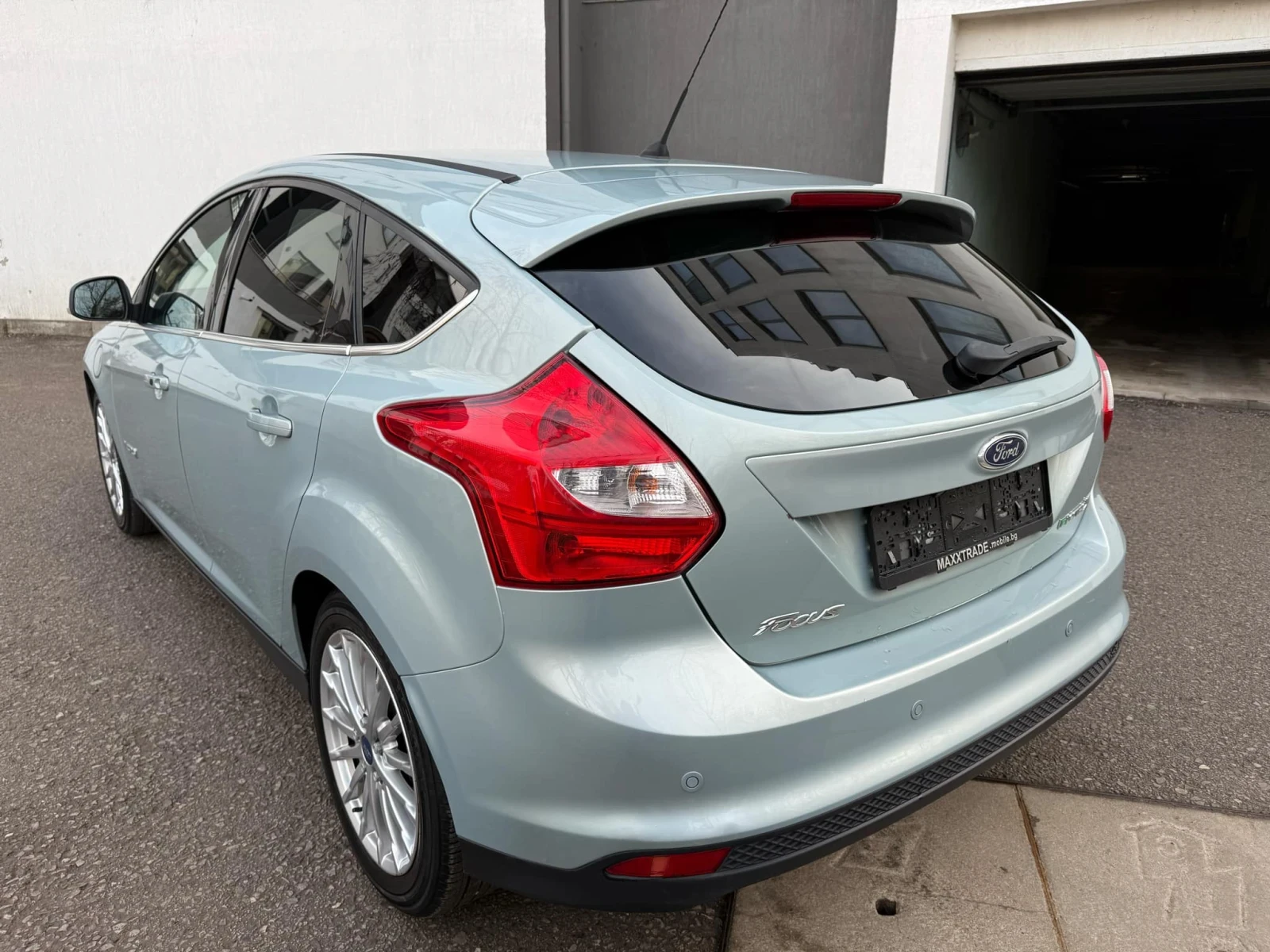 Ford Focus ELECTRIC / TITANIUM - изображение 5
