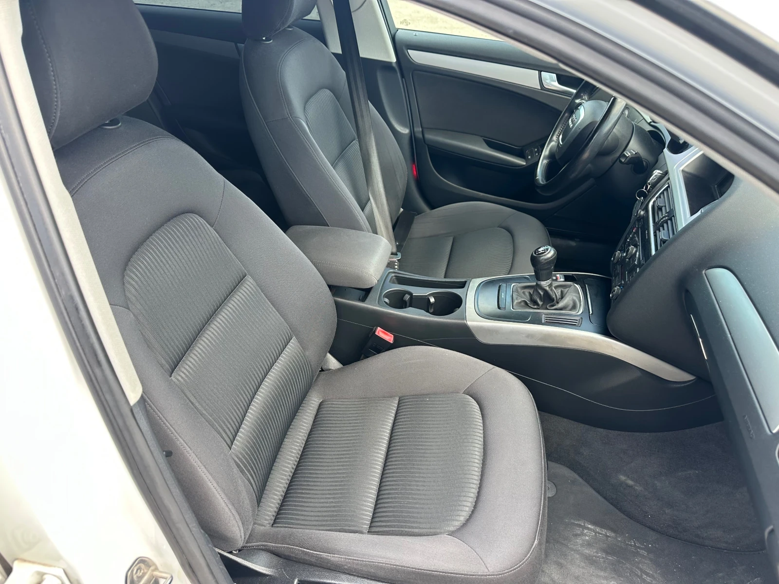 Audi A4 2.0 TFSI-180..!Euro5!  | Mobile.bg   12