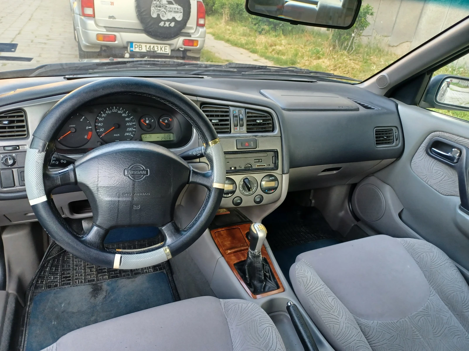 Nissan Primera 2.0 - изображение 6