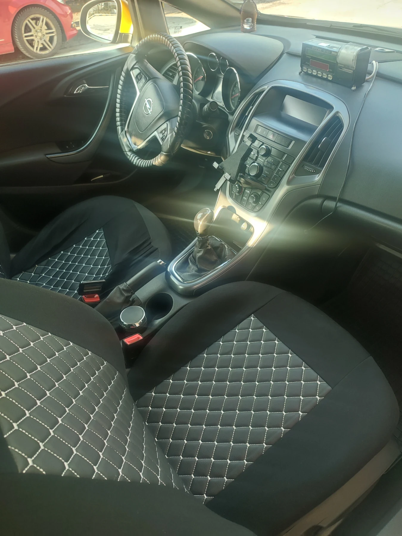 Opel Astra 1.6 - изображение 5
