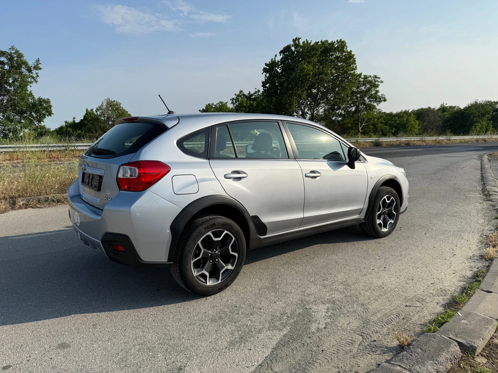 Subaru XV 2.0 AUT. ШВЕЙЦАРИЯ - изображение 3