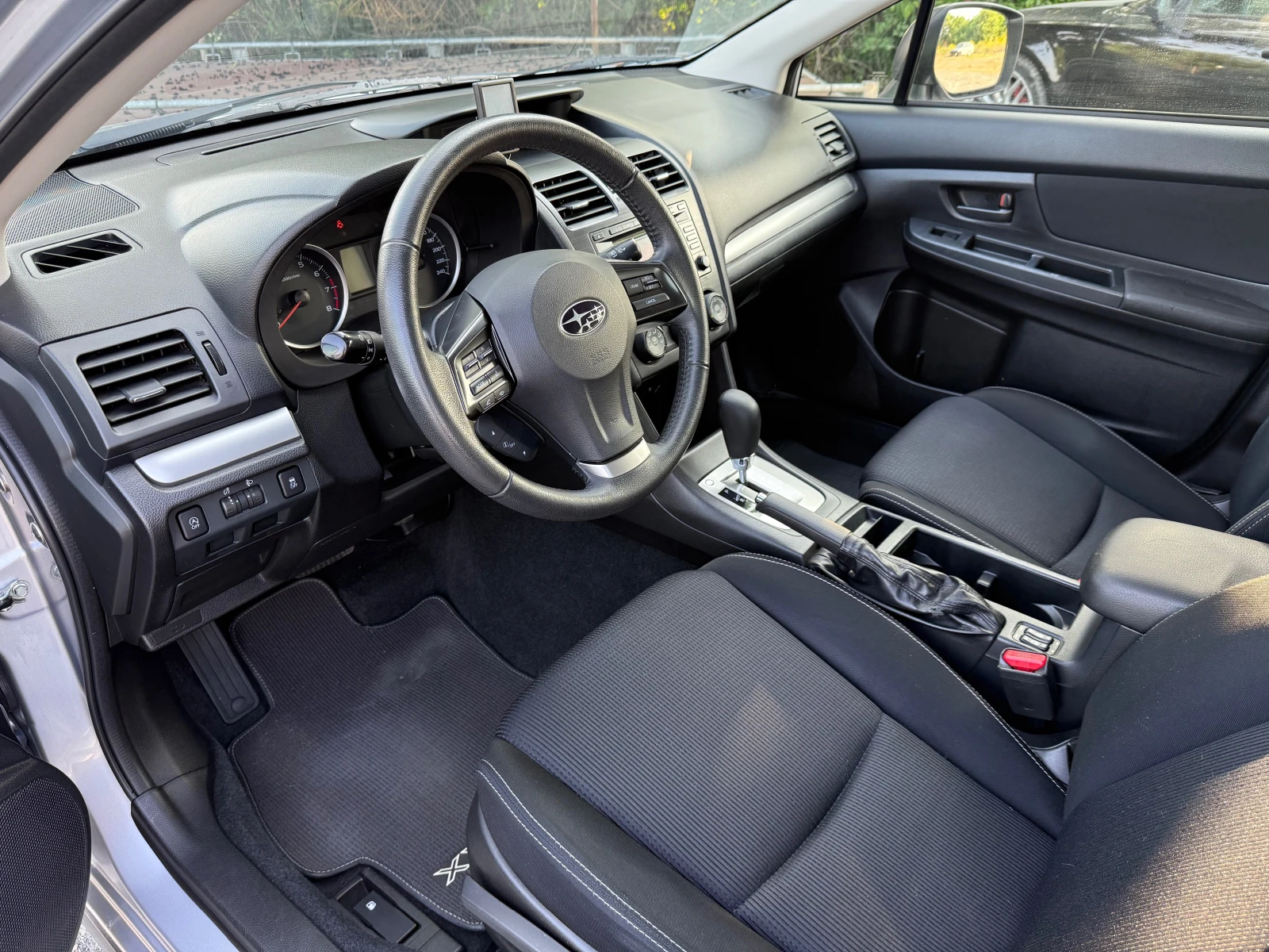 Subaru XV 2.0 AUT. ШВЕЙЦАРИЯ - изображение 6