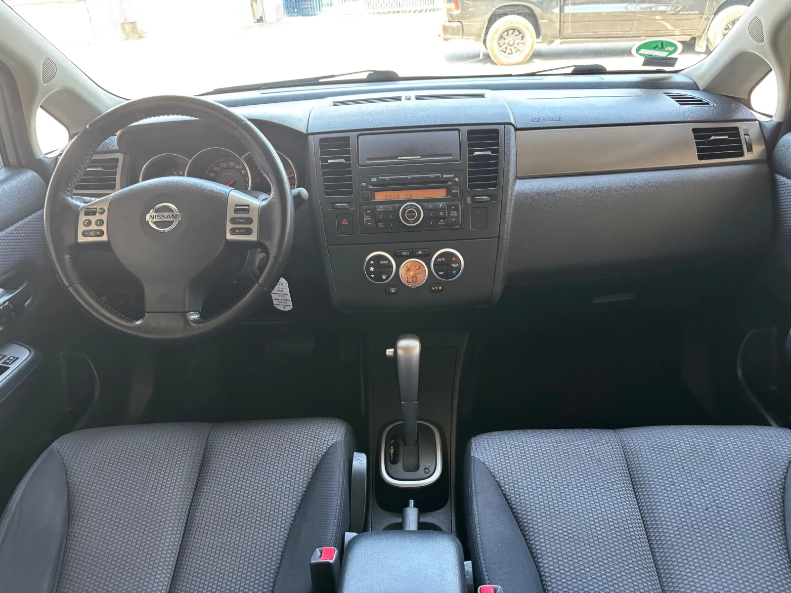 Nissan Tiida 1.6i AVTOMAT SWISS - изображение 10