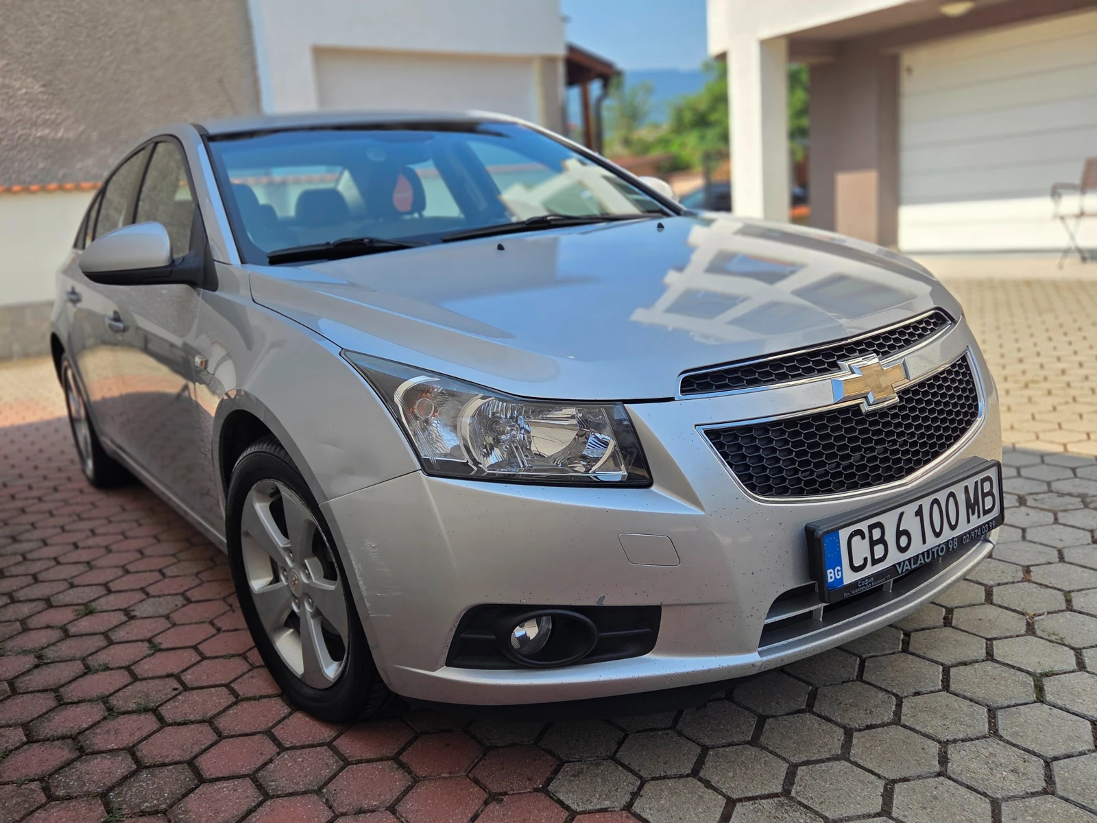 Chevrolet Cruze 2.0CDTi NAVI ОТЛИЧЕН - изображение 2