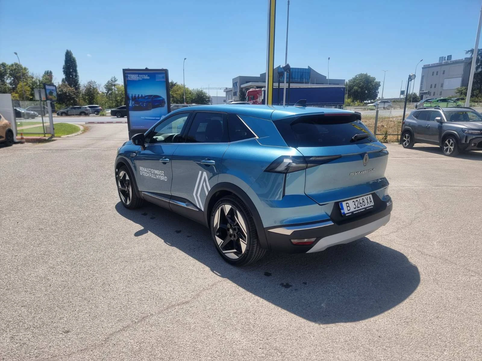 Renault Symbioz 1.6 E-tech full hybrid - изображение 7