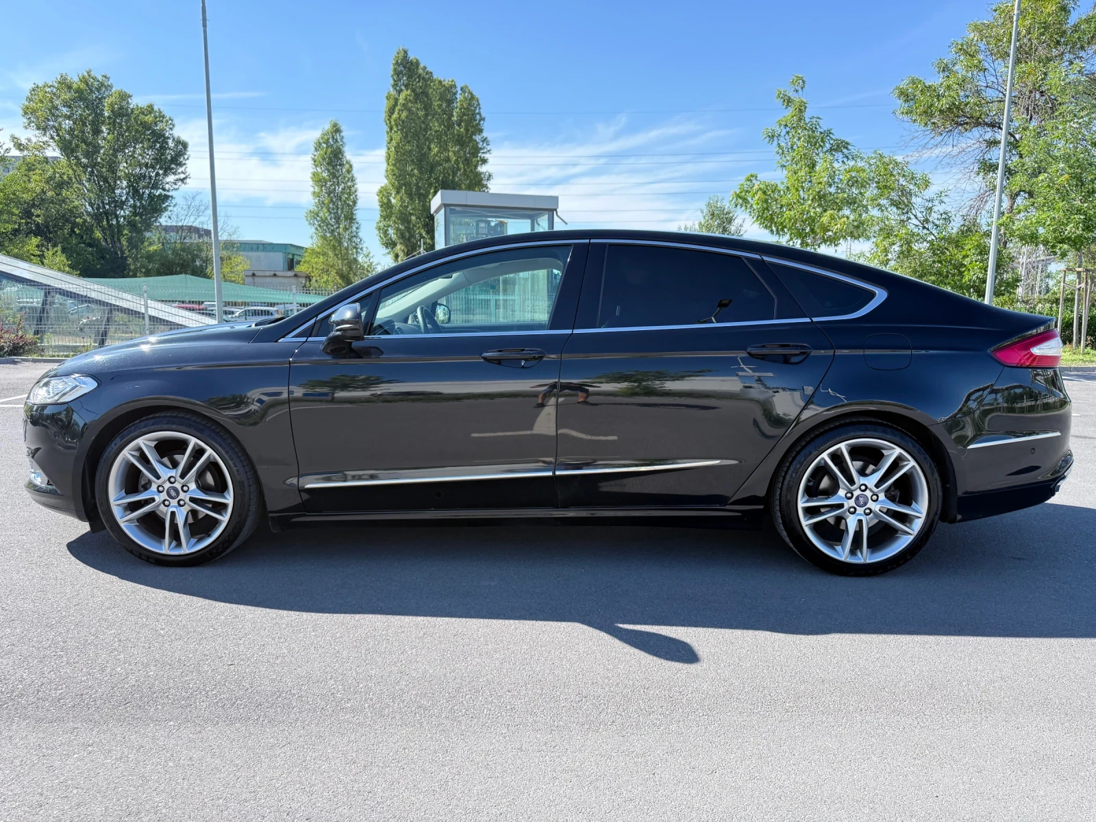 Ford Mondeo * 2.0TDCI* 210PS* TITANIUM* ОБДУХВАНЕ* ДИСТРОНИК*  - изображение 5