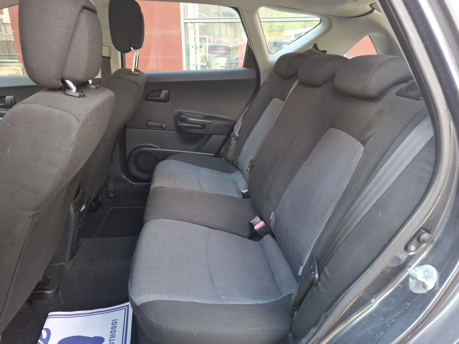 Kia Ceed 1.4i-90к.с. внос Италия * ОТЛИЧНА*  - изображение 10