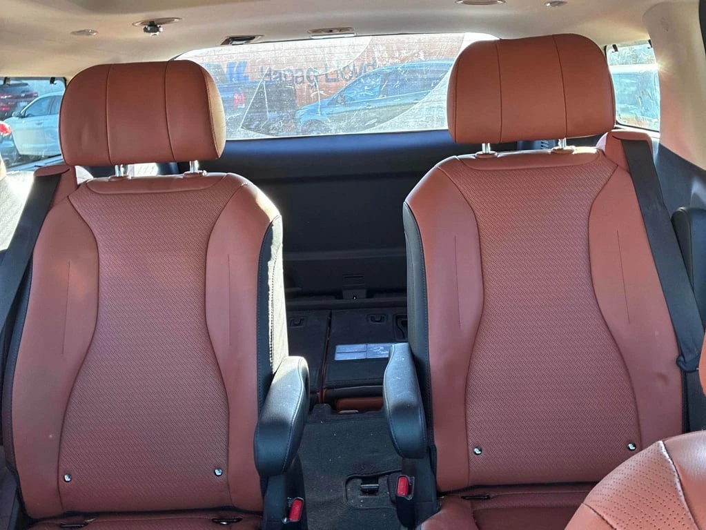 Kia Carnival * SX * CARFAX *  | Mobile.bg   16