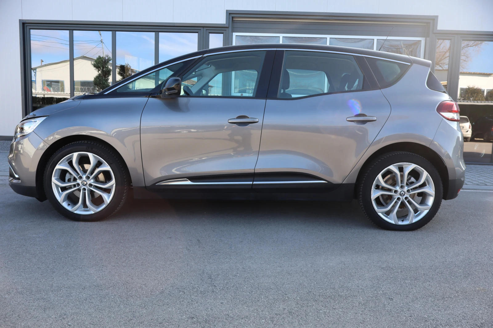 Renault Scenic 1.5DCI* �6*  | Mobile.bg � ����������� 8