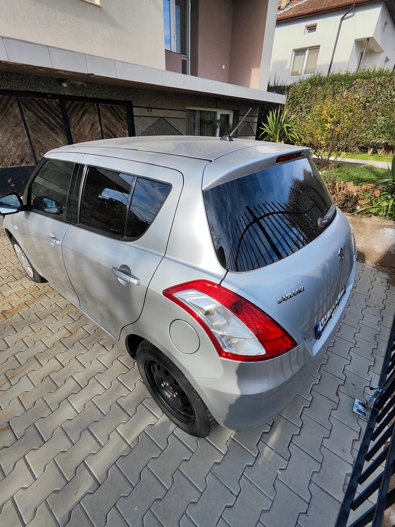 Suzuki Swift  - изображение 4