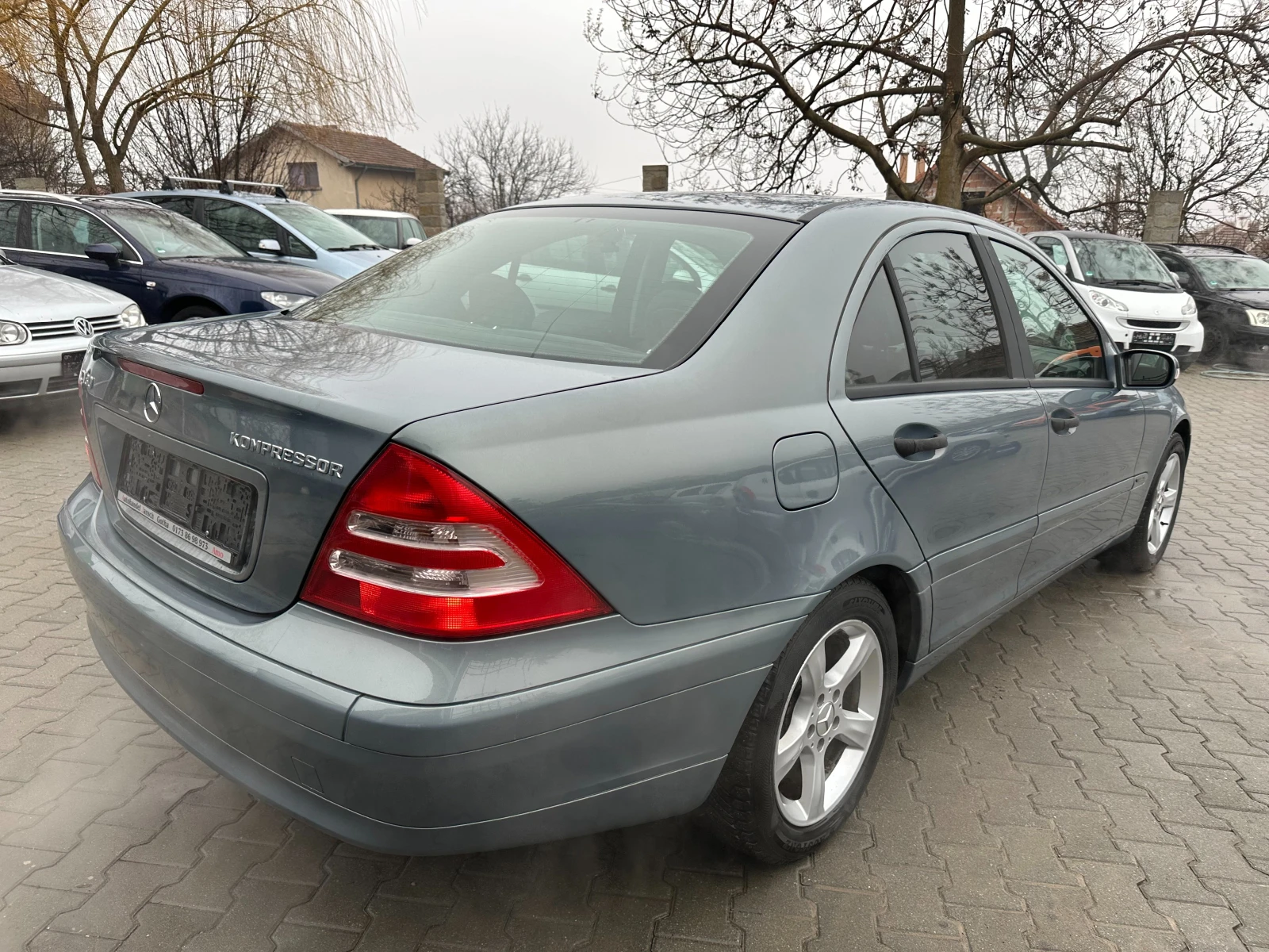 Mercedes-Benz C 180 kompressor 143к.с - изображение 4