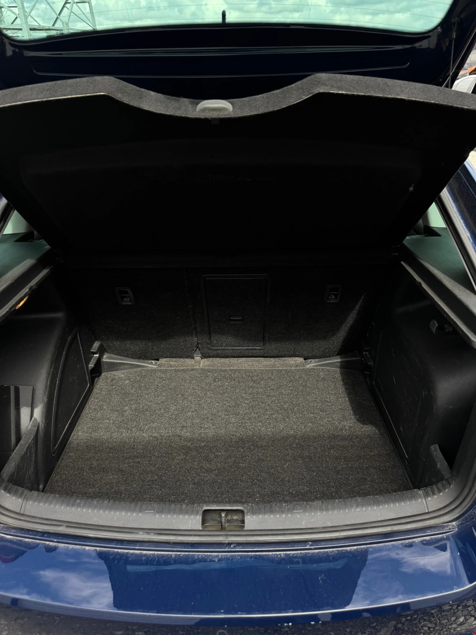 Skoda Rapid, снимка 10 - Автомобили и джипове - 54080496