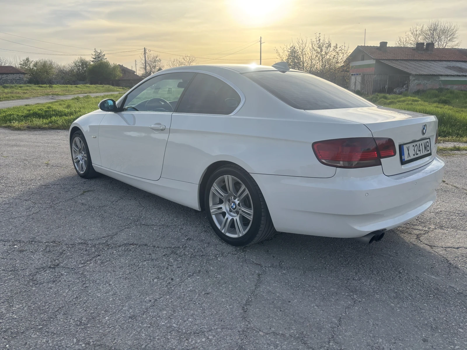 BMW 325 I, снимка 5 - Автомобили и джипове - 54239445