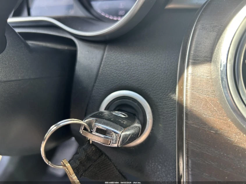 Mercedes-Benz C 300 2.0L I-4 DI, DOHC, VVT, TURBO, 241HP Rear Wheel | Mobile.bg � ����������� 11