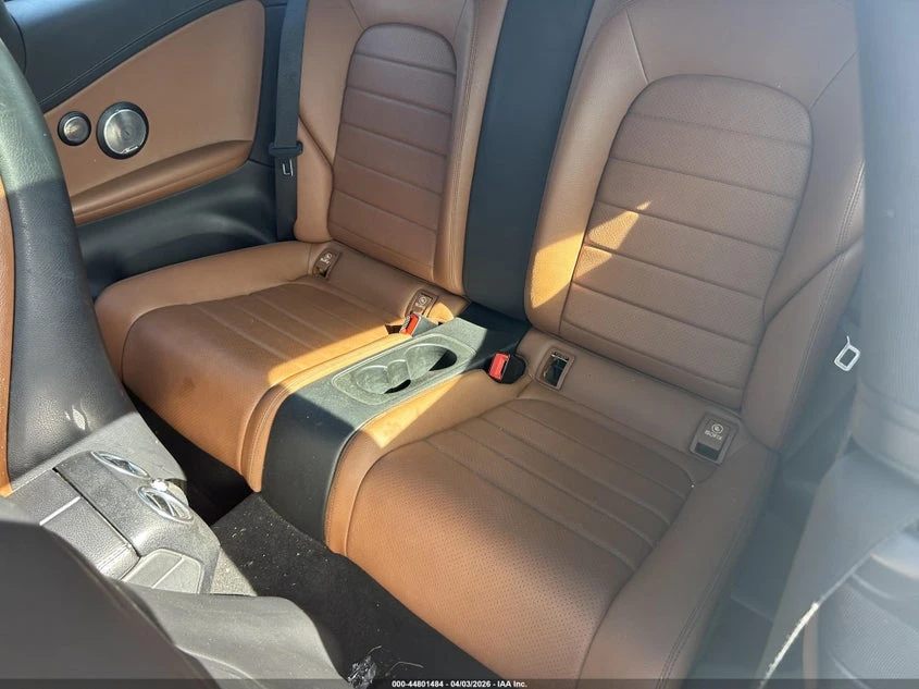 Mercedes-Benz C 300 2.0L I-4 DI, DOHC, VVT, TURBO, 241HP Rear Wheel | Mobile.bg � ����������� 8