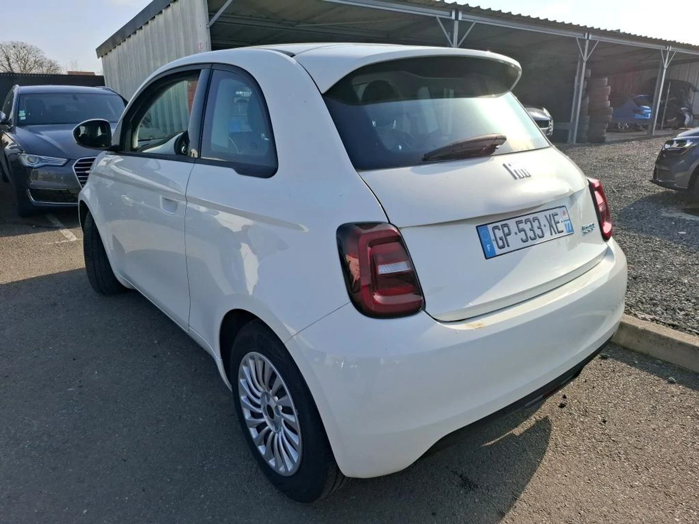 Fiat 500e Само 13000 км, снимка 4 - Автомобили и джипове - 54840628