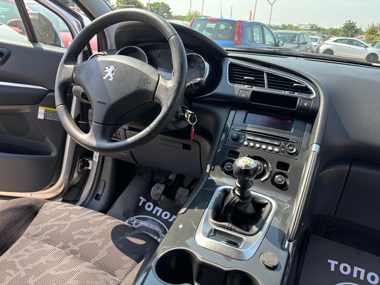 Peugeot 3008 1.6HDI, снимка 13 - Автомобили и джипове - 55112322