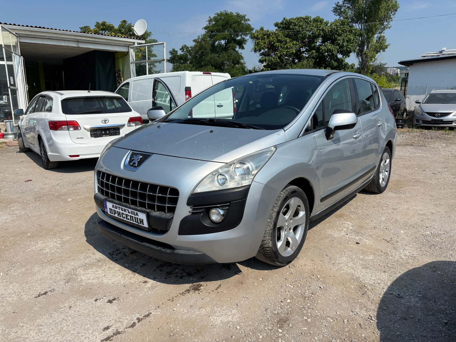 Peugeot 3008 1.6HDI, снимка 2 - Автомобили и джипове - 55112322