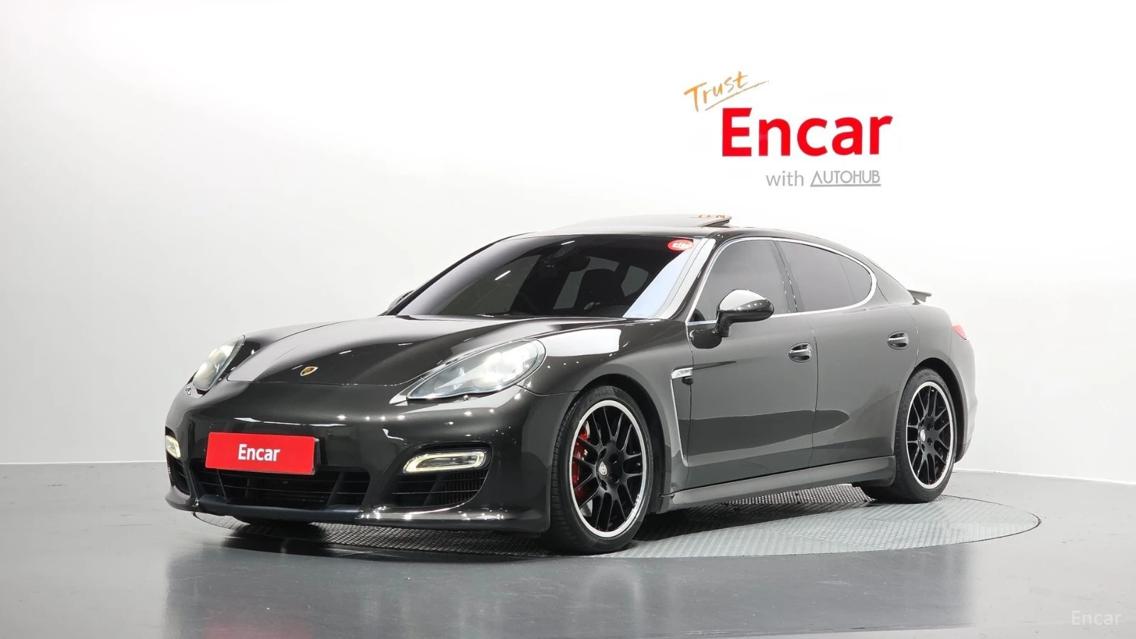 Porsche Panamera 4.8 TURBO* КОЖА* ПОДГРЕВ* ОБДУХВ* ПАНО* 