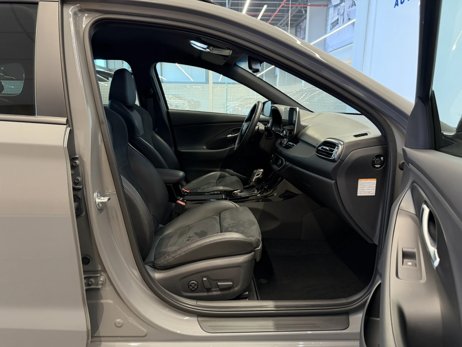 Hyundai I30 EXCLUSIVE N Line, снимка 16 - Автомобили и джипове - 55553702