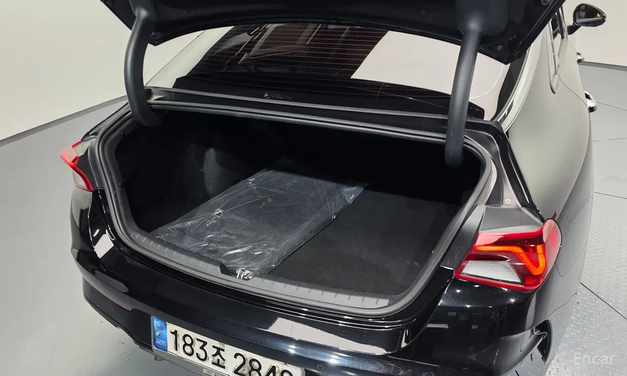 Kia K5 SIGNATURE FULL| COMF PKG| STYLE PKG| HUD| 360| KRE, снимка 5 - Автомобили и джипове - 55958655