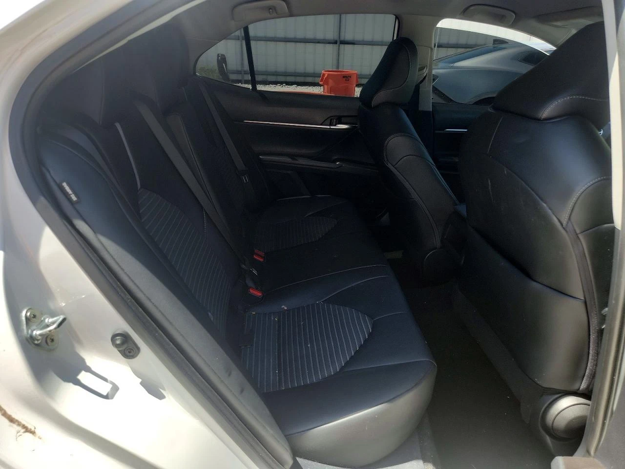 Toyota Camry 2.5l Se, снимка 10 - Автомобили и джипове - 56058298