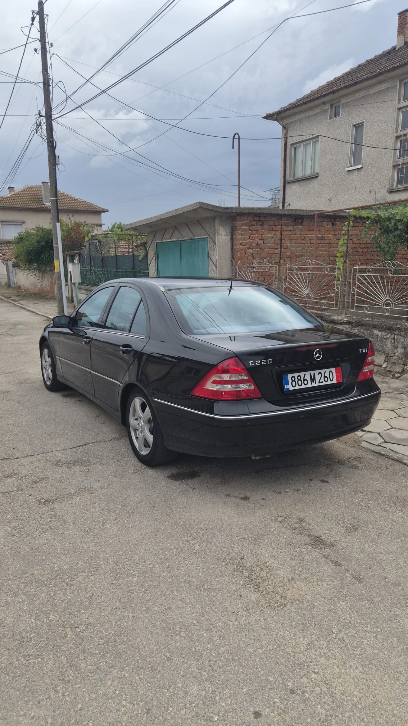 Mercedes-Benz C 220 2.2 CDI, снимка 4 - Автомобили и джипове - 56275561