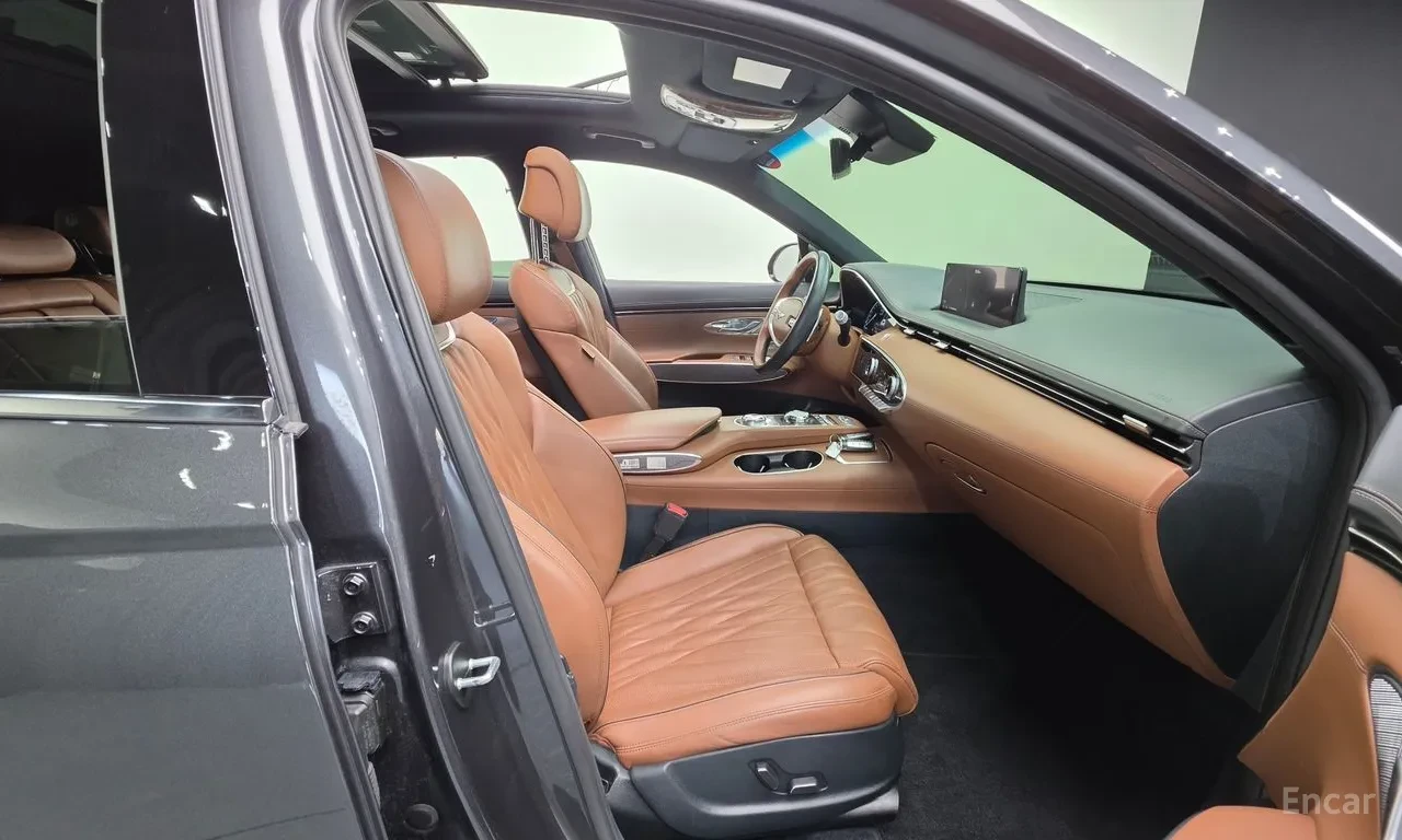 Genesis GV70 AWD* �������* �����* ����* ������* 360* ���������* | Mobile.bg � ����������� 13