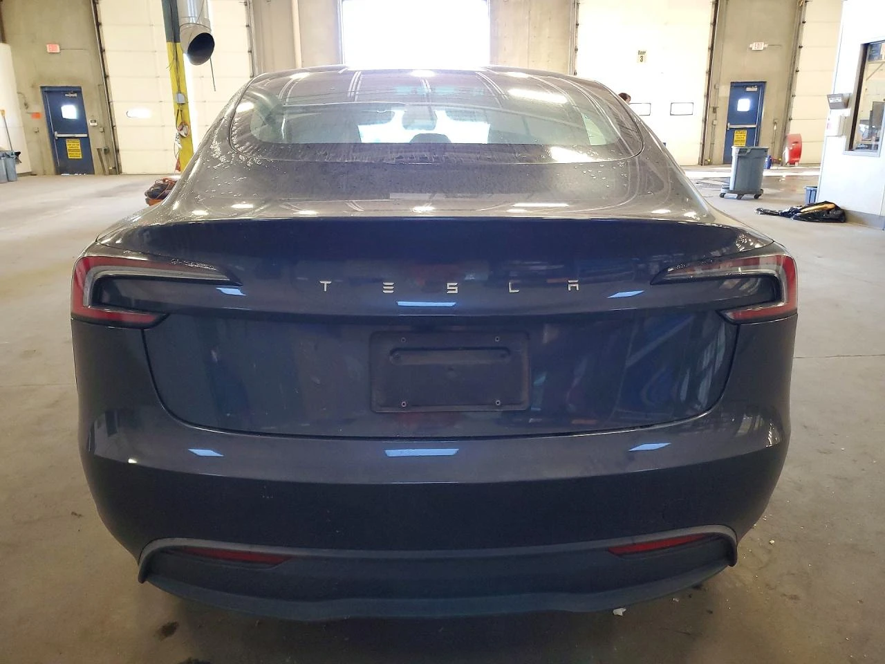 Tesla Model 3, снимка 6 - Автомобили и джипове - 56613959