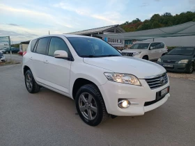 Toyota Rav4 2.0i-158кс-ШВЕЙЦАРИЯ-РЪЧКА-6ск-FACELIFT-Keyless, снимка 2