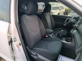 Toyota Rav4 2.0i-158кс-ШВЕЙЦАРИЯ-РЪЧКА-6ск-FACELIFT-Keyless, снимка 13