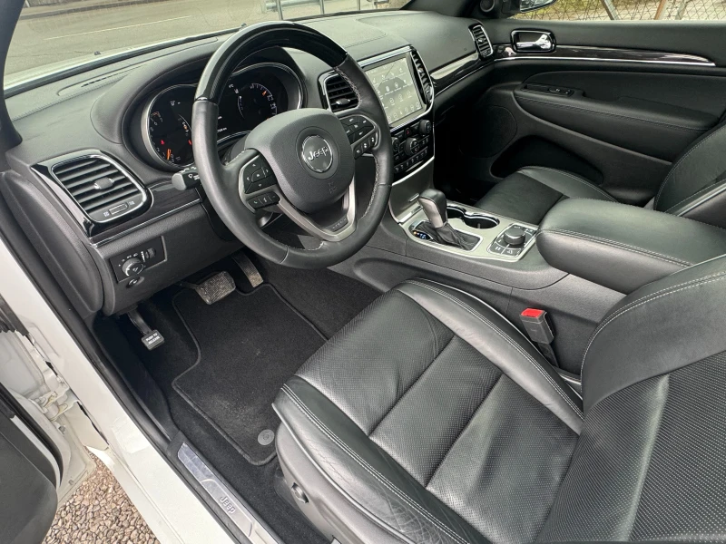 Jeep Grand cherokee 3.6 V6 ! Overland ! FaceLift !, снимка 8 - Автомобили и джипове - 53306220