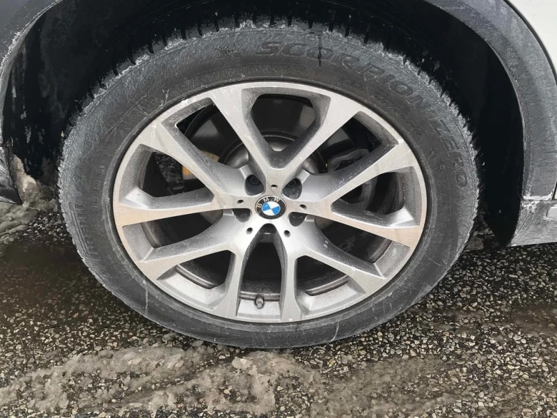 BMW X5 xDrive40i * CARFAX* ДИСТРОНИК* ПАНОРАМА * , снимка 6 - Автомобили и джипове - 53323891