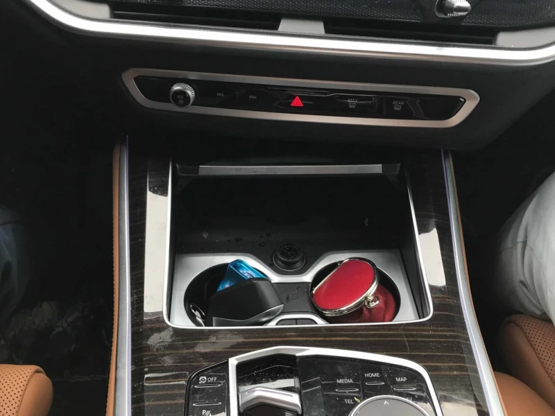 BMW X5 xDrive40i * CARFAX* ДИСТРОНИК* ПАНОРАМА * , снимка 10 - Автомобили и джипове - 53323891