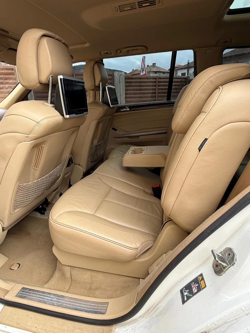 Mercedes-Benz GL 500, снимка 9 - Автомобили и джипове - 53430630