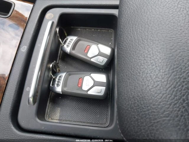 Audi Q5 Q5, снимка 11 - Автомобили и джипове - 53537704