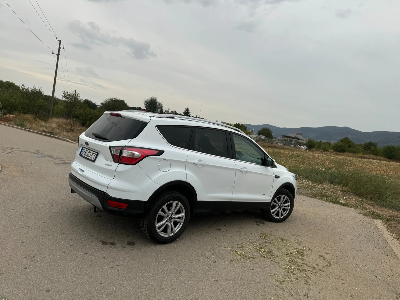 Ford Kuga  - изображение 5