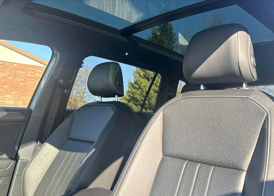 VW Tiguan SE 2.0L R-LINE  - изображение 8