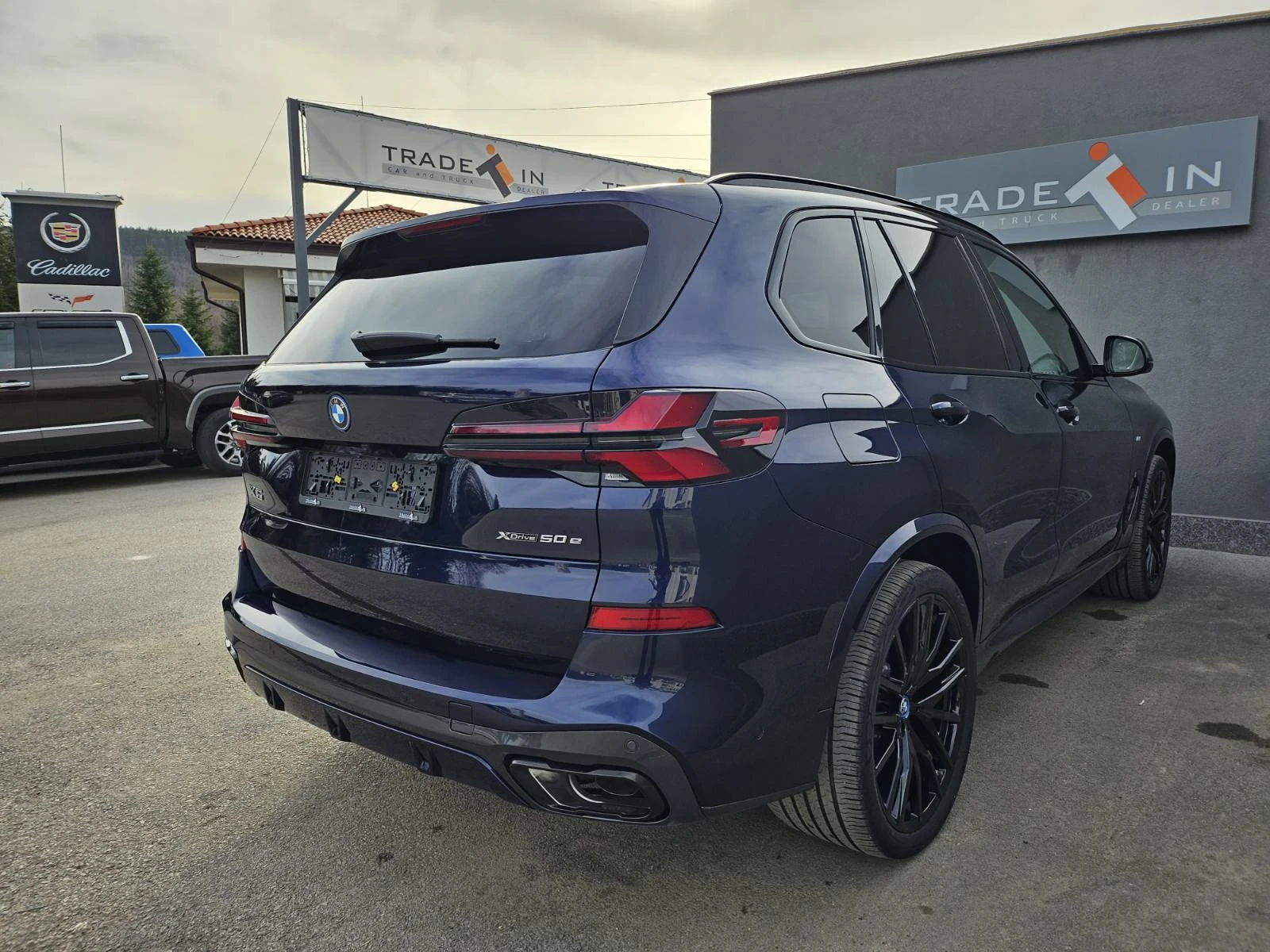 BMW X5 xDRIVE 50E - изображение 4