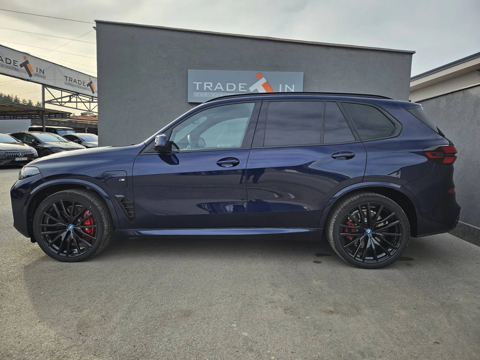 BMW X5 xDRIVE 50E - изображение 7